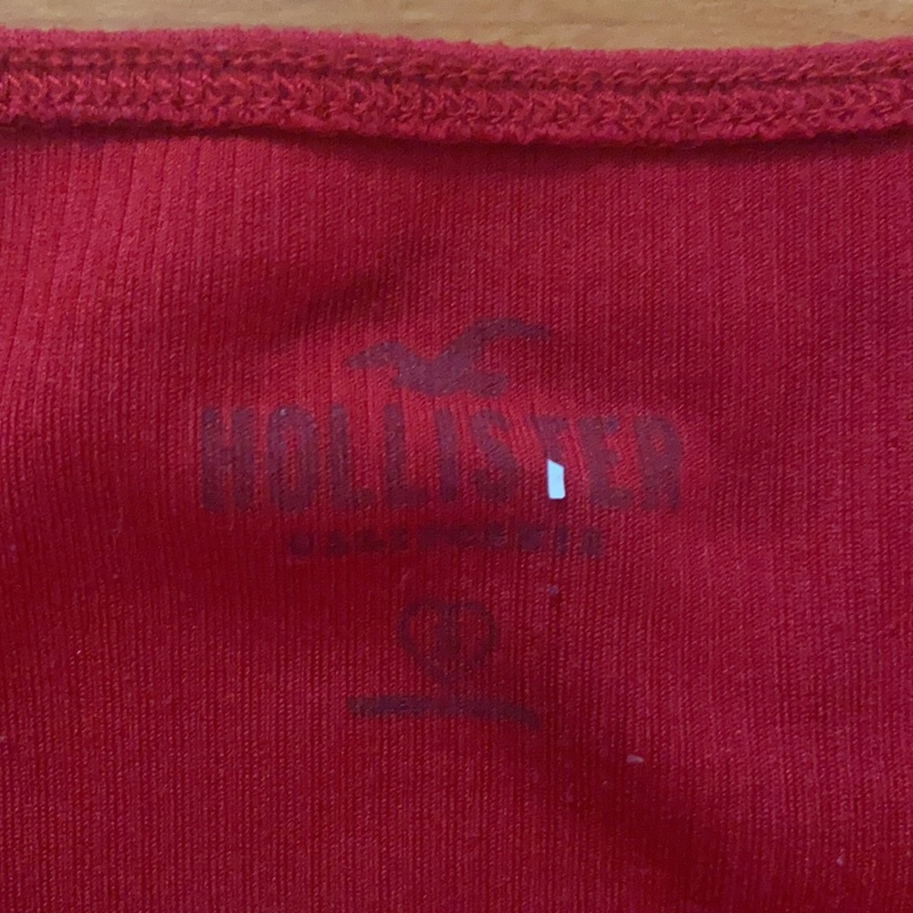 Tops - Picture 6 of 10